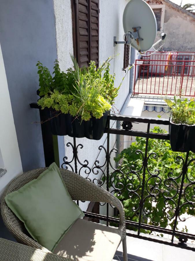 Apartment Lavanda Mali Losinj Luaran gambar